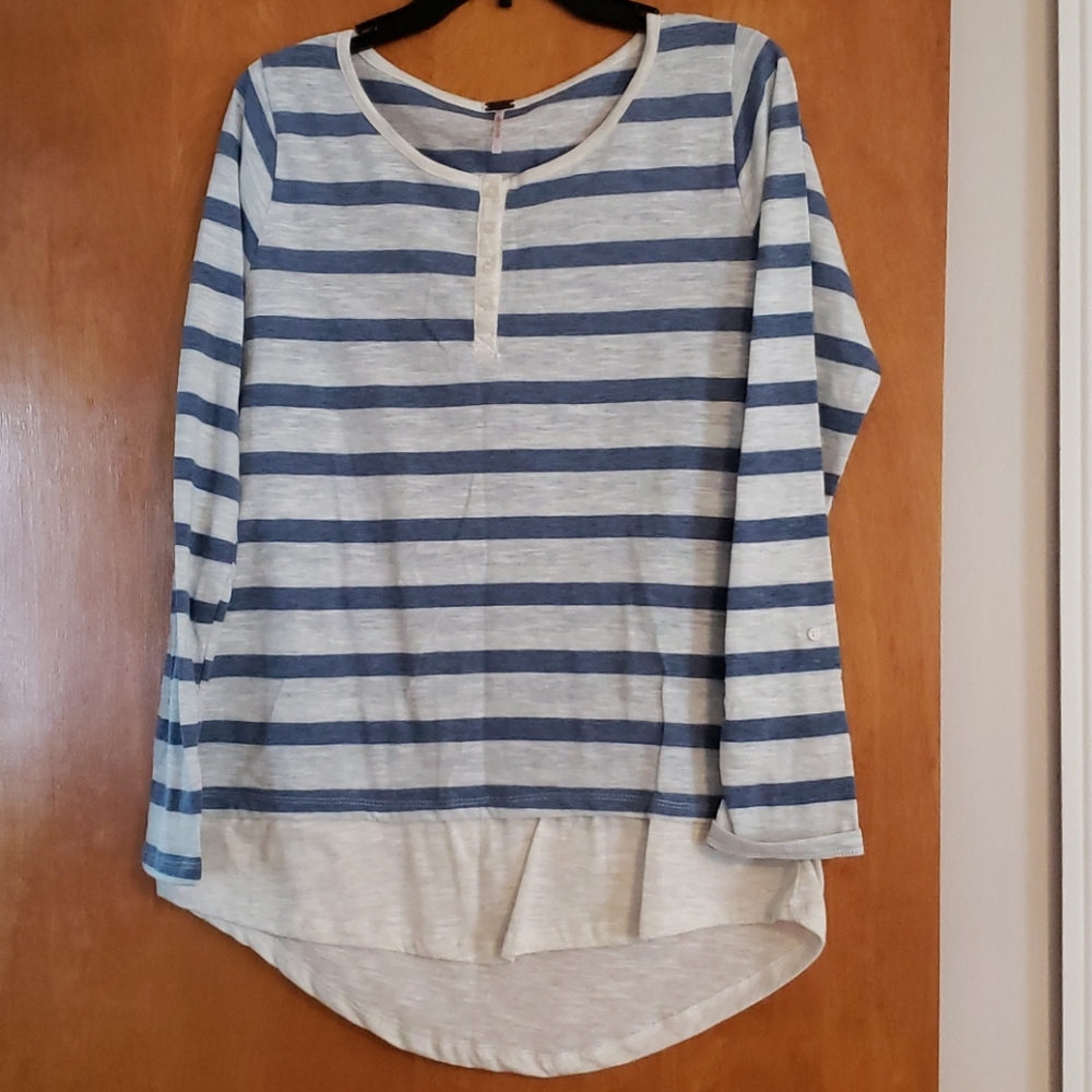 BNWOT Womens Long Sleeved Striped Tee Long Shirt